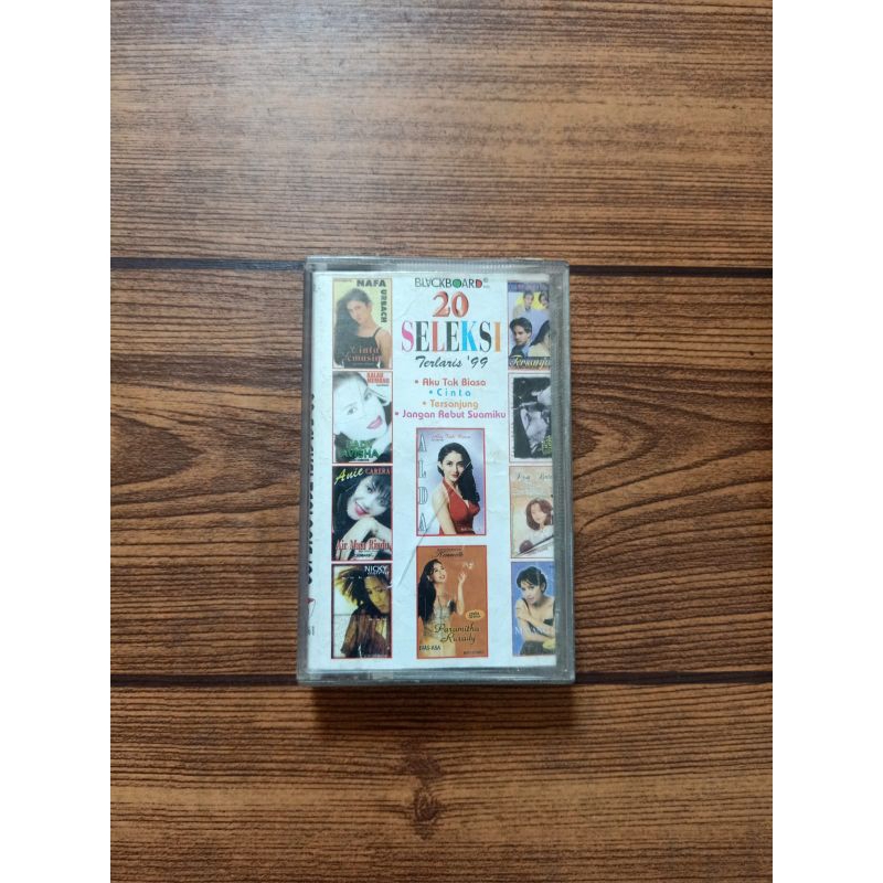Kaset 20 SELEKSI TERLARIS 99( Nafa urbach, Lady Avisha, Anie Carera dll )