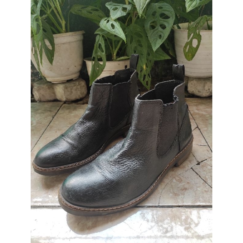 Sepatu CLARKS Chelsea Boots Original Second