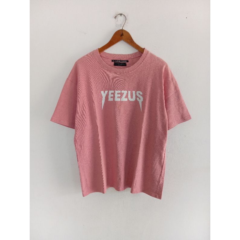 kaos Kanye West Yeezus