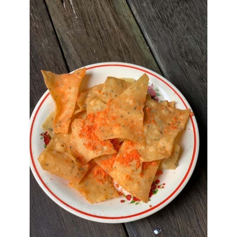 

Keripik Daun Limo by Ayyu Ngemil