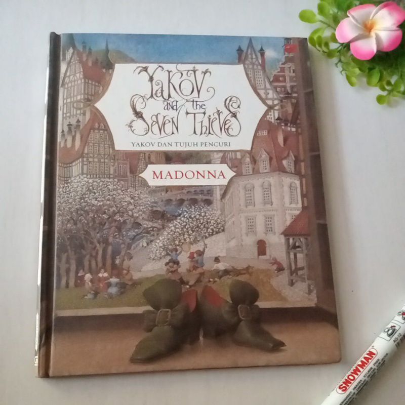 Buku madonna judul yakov dan tujuh pencuri aka yakov and the seven thieves