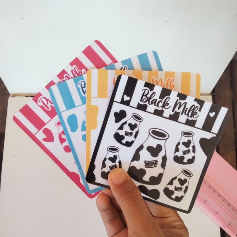 

Stiker motif Susu Botol ukuran 9 x 9 cm