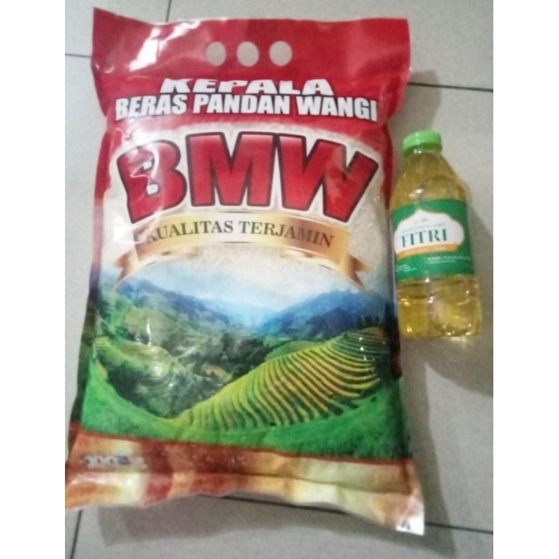 

Beras Pandan Wangi 5 Liter Full Dan Minyak Goreng