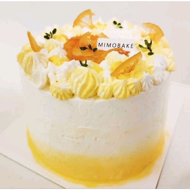 

Mimo Honey Citron Birthday Cake