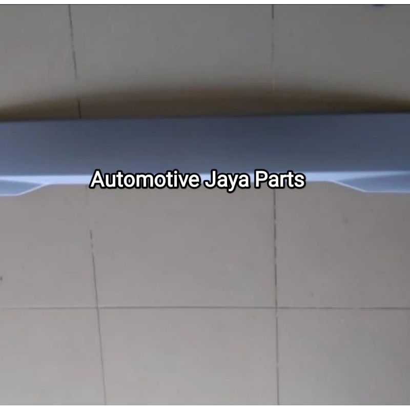 Spoiler Pintu Bagasi Belakang Avanza Xenia Veloz Original Toyota 2016-2018
