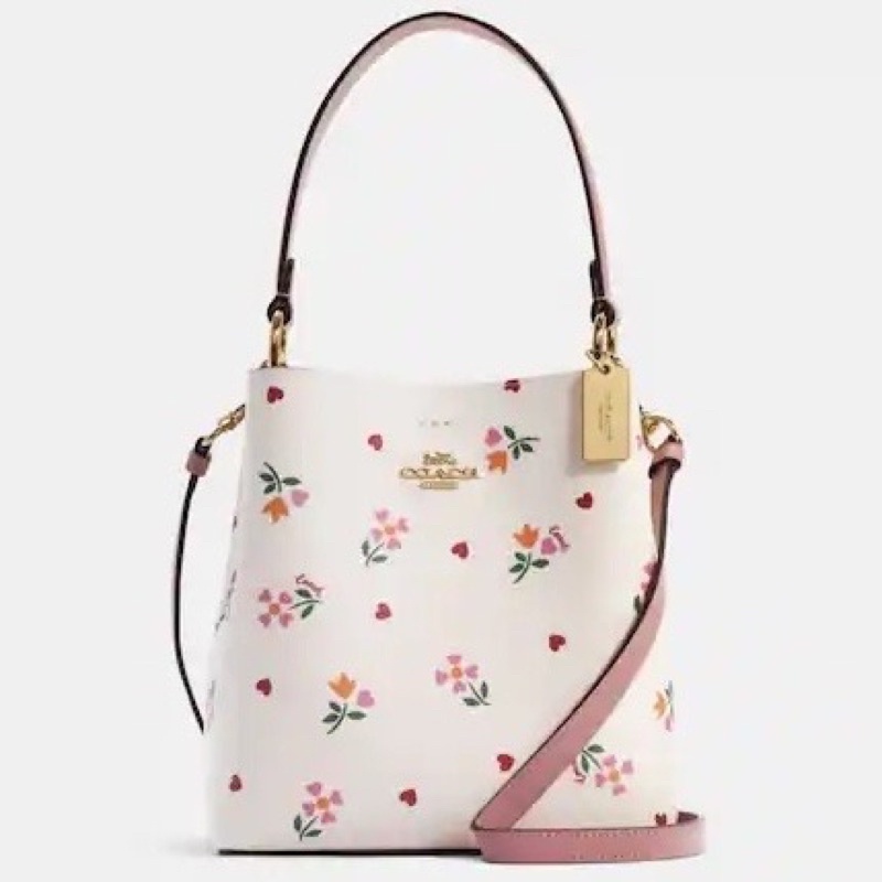 Small Town Bucket Bag C7976 C2310 C3411 Heart Petal Shoulder Bag