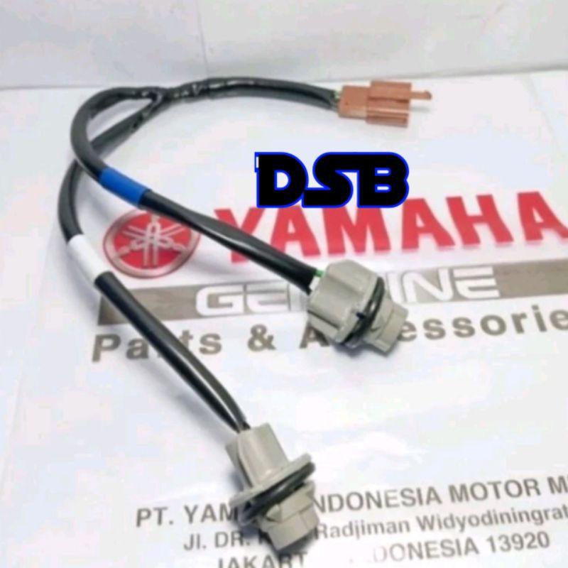 Soket fitting fiting lampu sein sen belakang Yamaha Nmax N Max B6H