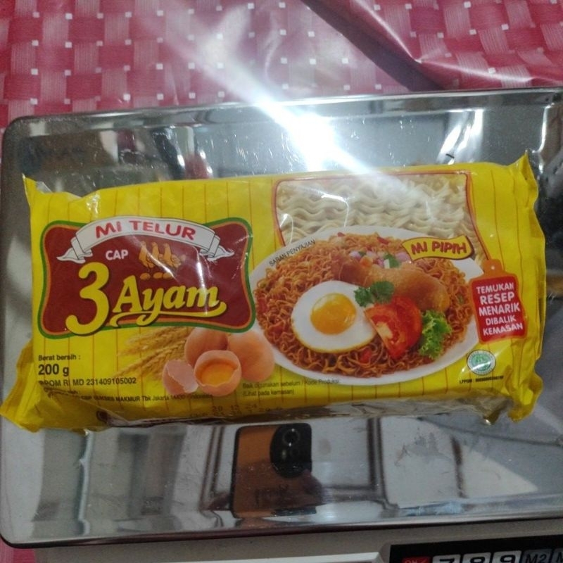

mi telur 3 ayam