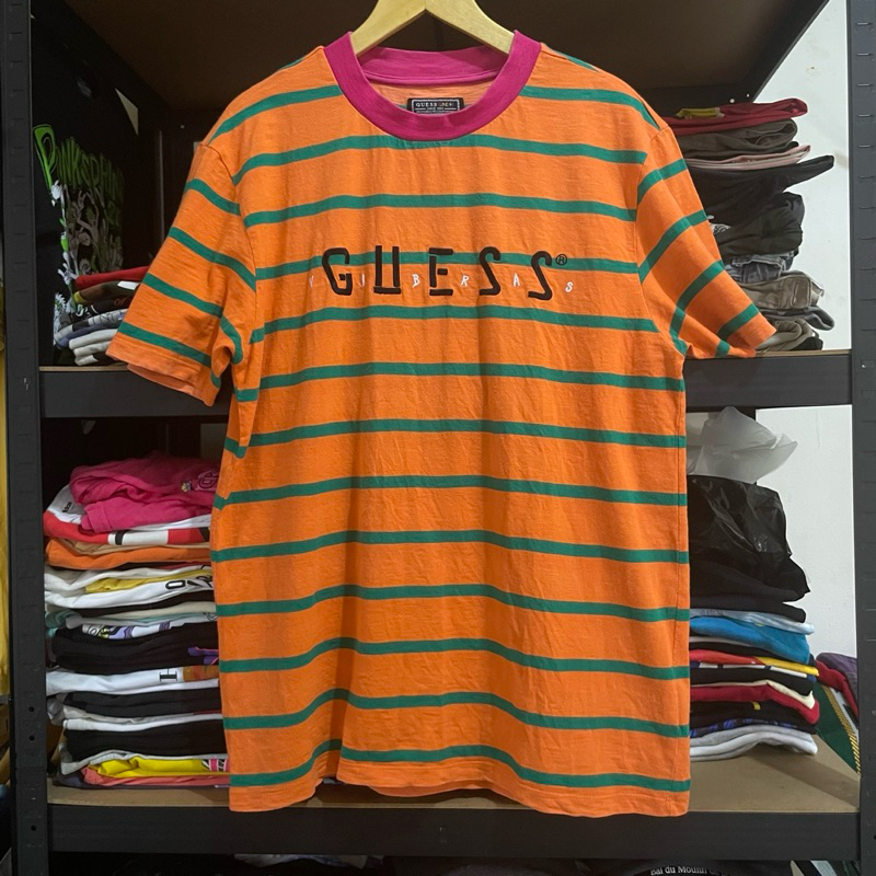 Kaos Guess Salur
