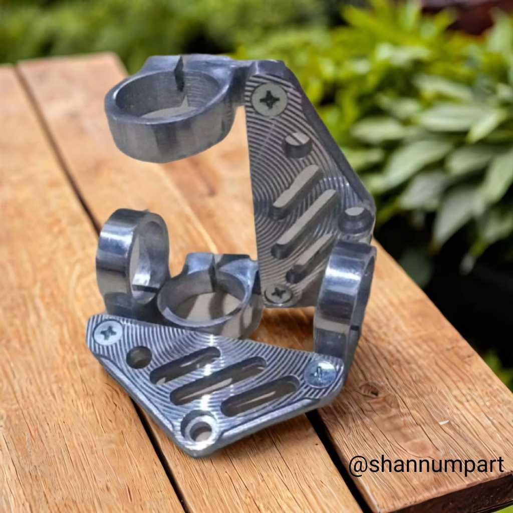 BREKET DUDUKAN KUPING LAMPU DEPAN DAYMAKER AS 31 MOTOR GL MP TIGER CB