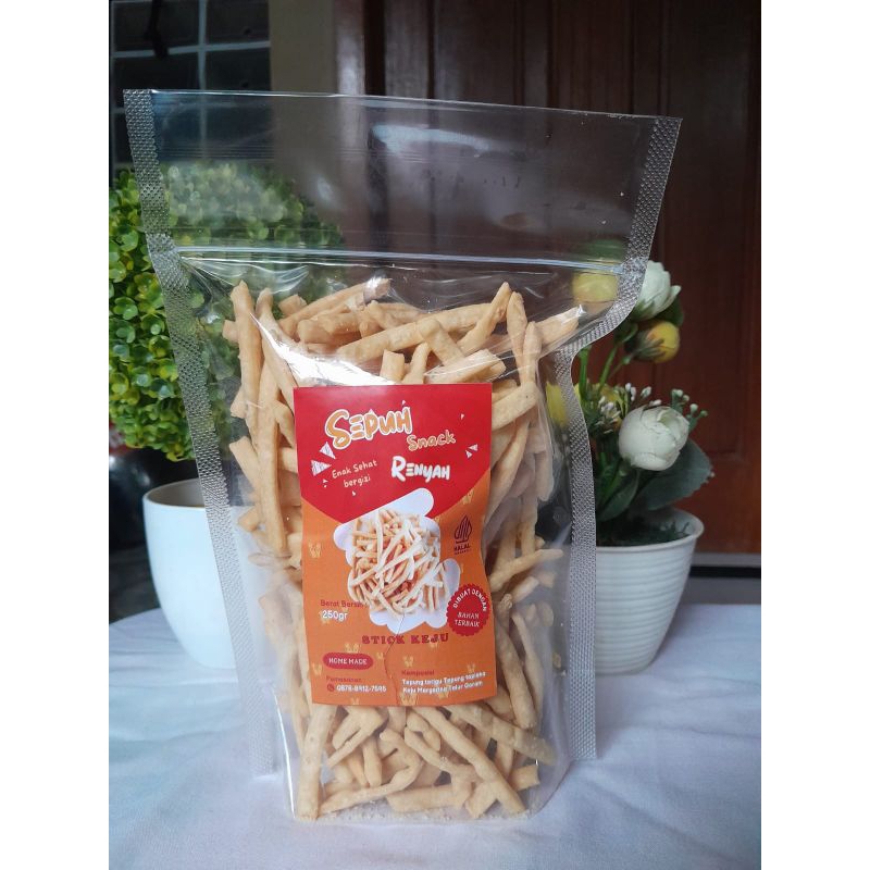 

CHEESE STICK / STIK KEJU SPESIAL
