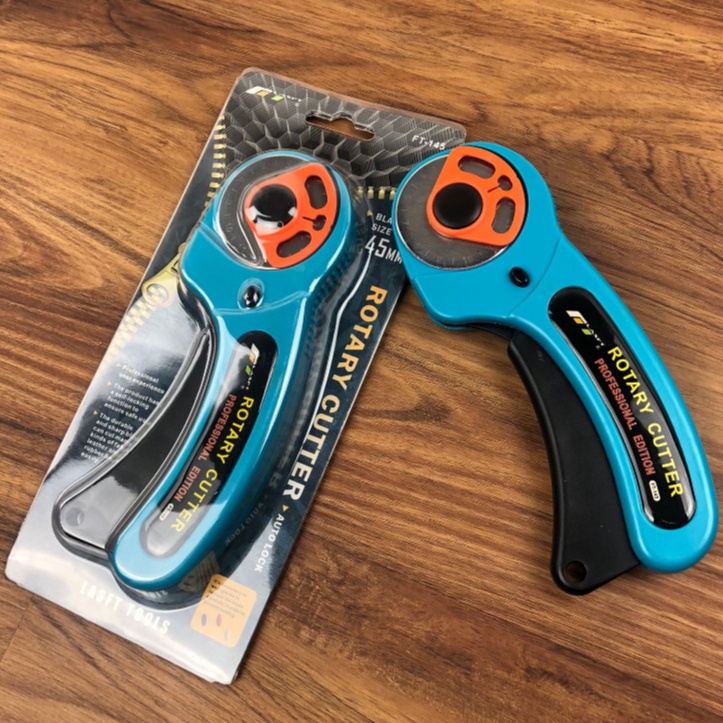 

KODE C38W Rotary Cutter Alat potong bahan kain
