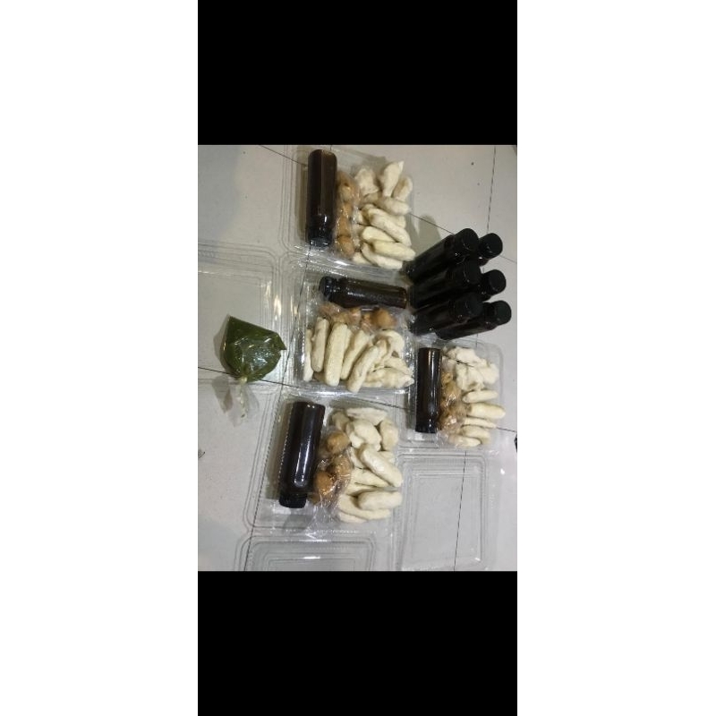 

PEMPEK IKAN TENGGIRI