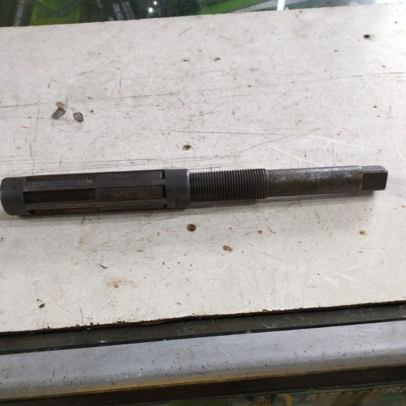 adjustable reamer 23,75 - 27 mm FP2 adjustable rimer