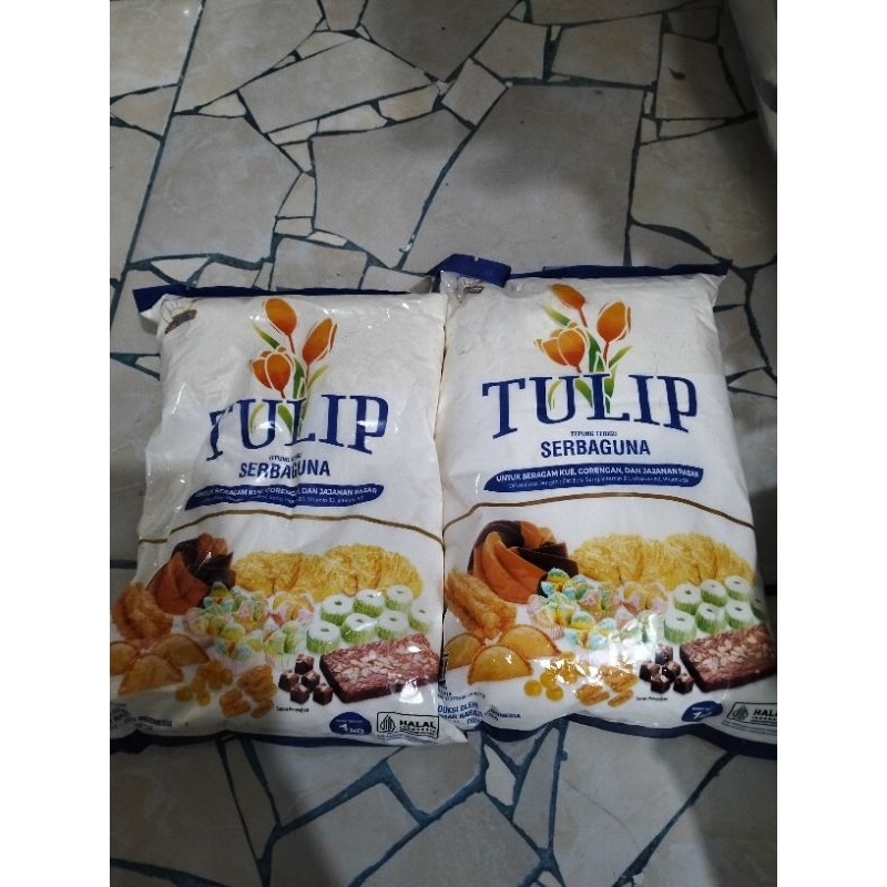 

Tepung Terigu Tulip 1kg