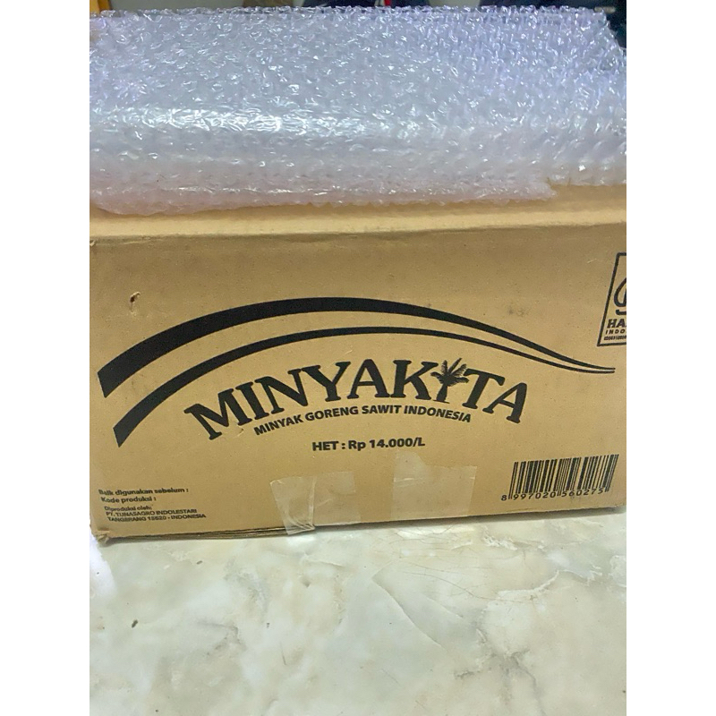 

packing kardus dan bubble wrap