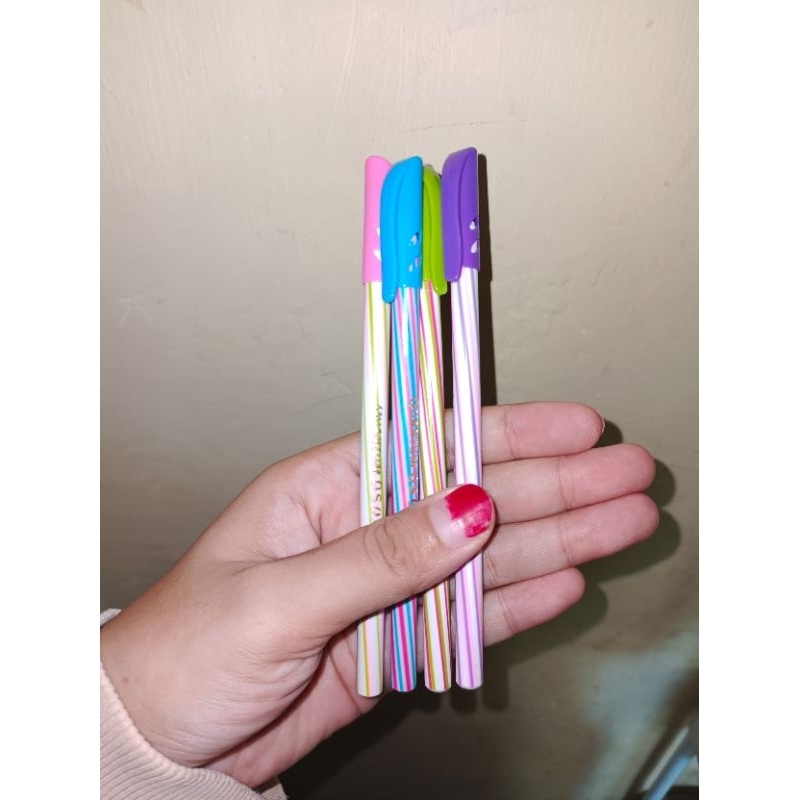 

Pulpen Garsi warna murah