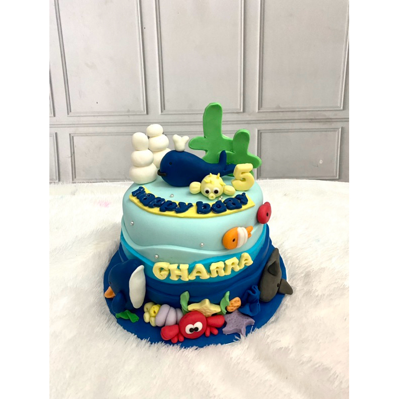 

custom cakes fish