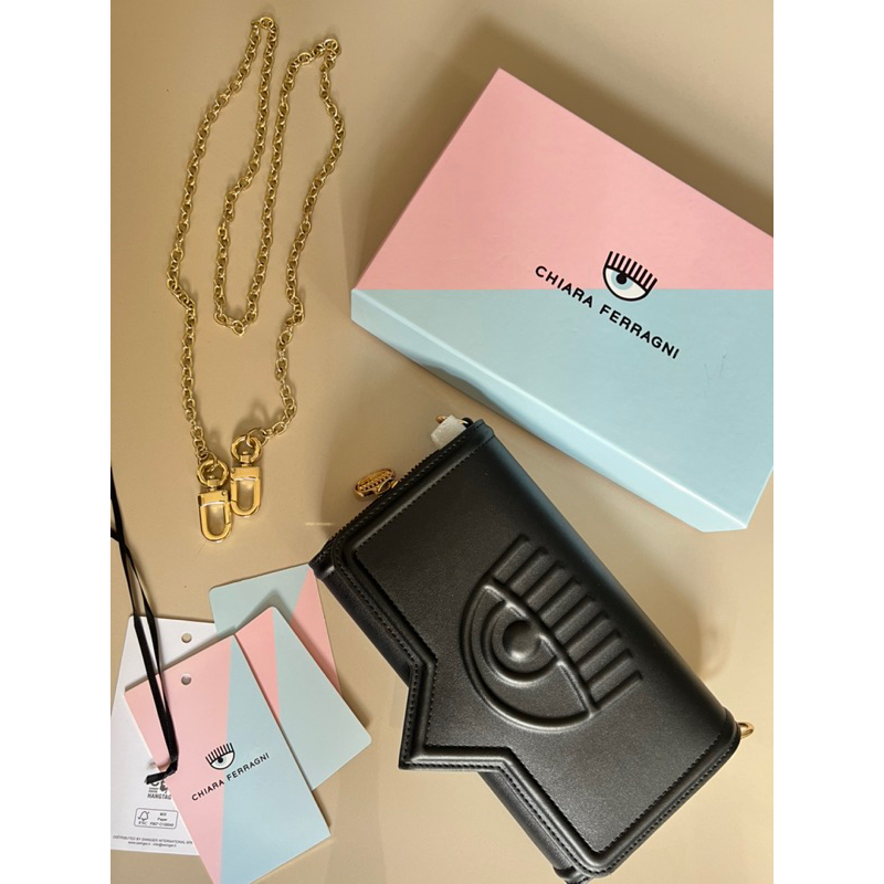 TAS SELEMPANG BRANDED WANITA ORIGINAL - Chiara Ferragni Wink WOC Bag