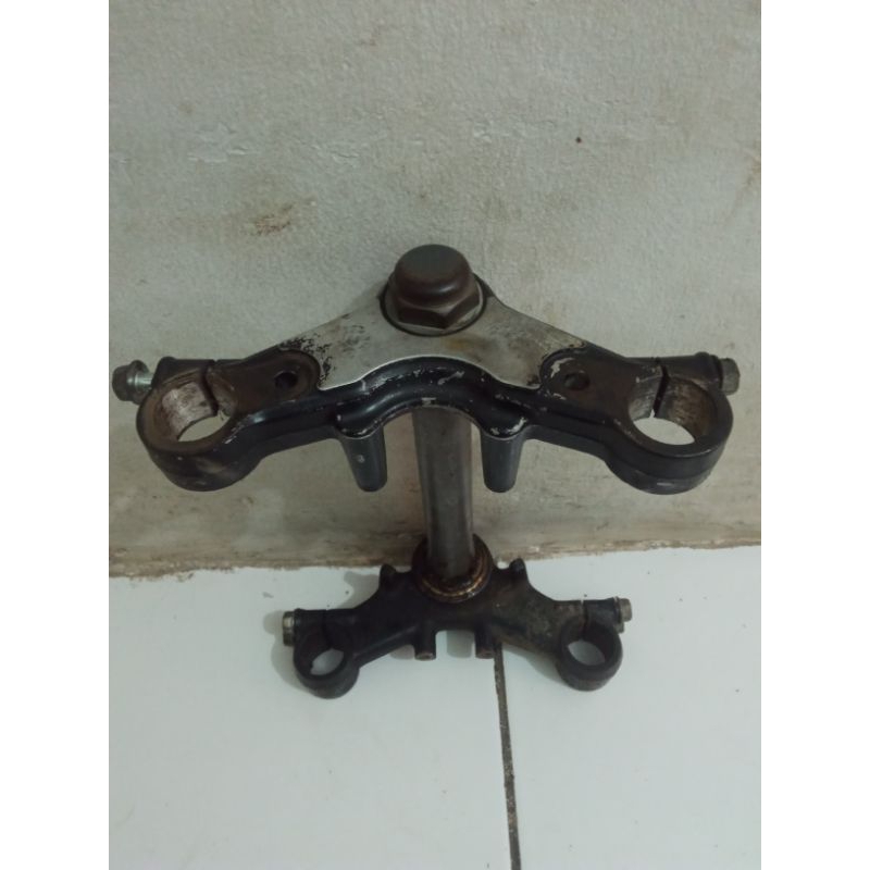 SEGITIGA SET SATRIA FU