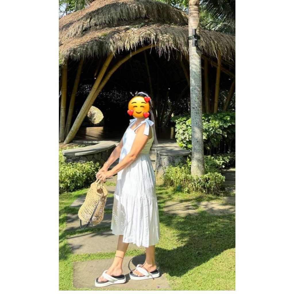 PRELOVED COLORBOX WHITE DRESS BASIC / DRESS PANTAI PUTIH POLOS MAXI DRESS