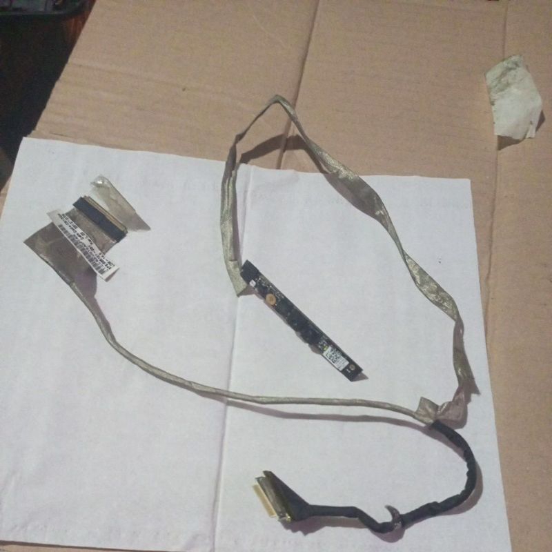 kabel flexyble lcd laptop hp 1000