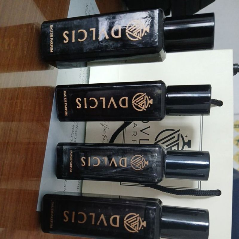 DVLCIS PARFUM