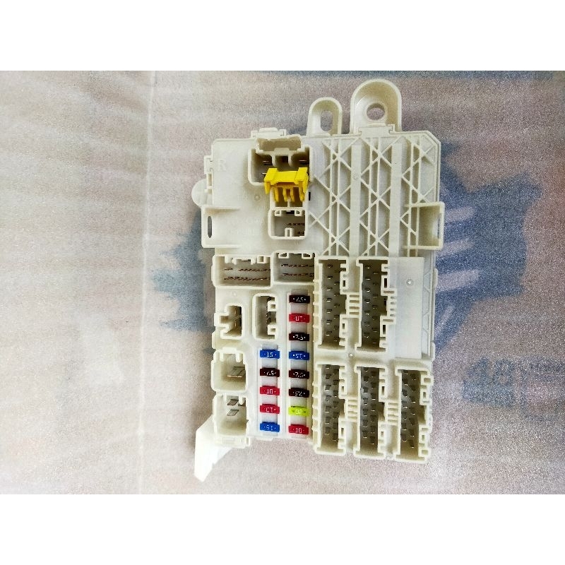 BCM Fuse Box Sekring Innova Lama original