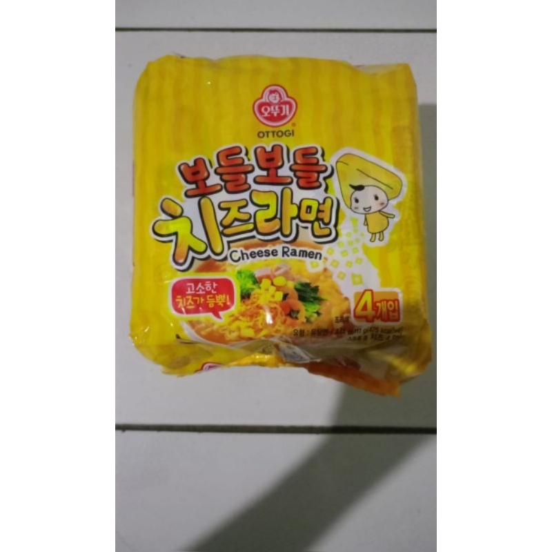 

Ottogi Cheese Ramen Isi 4 Pcs