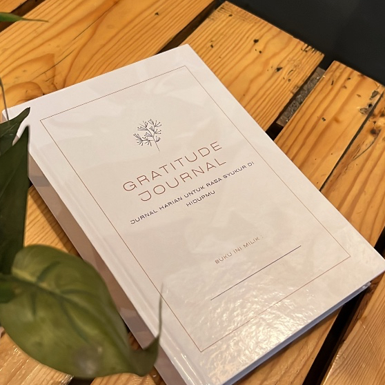 

Gratitude Journal by Psychologist