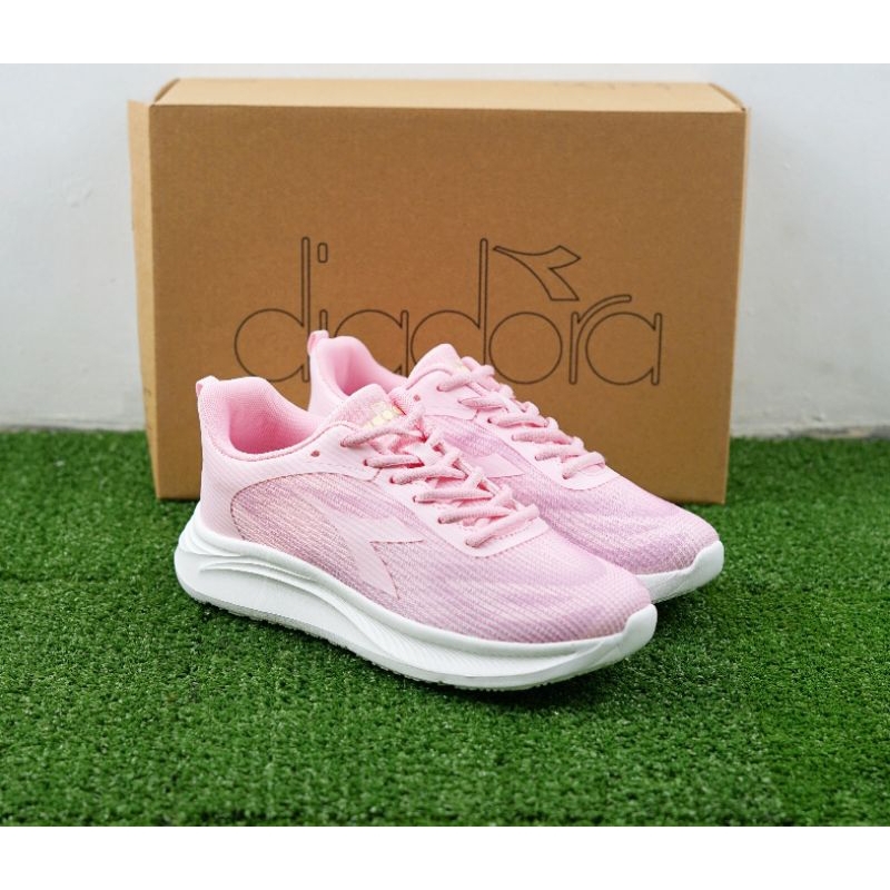 Sepatu Lari Diadora Huxley Pink Original