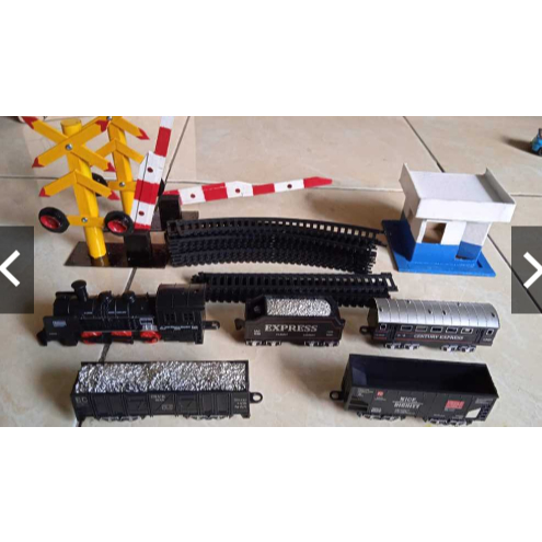 mainan miniatur Kereta api indonesia Paket Mainan edukasi kereta set lengkap railking LOKO dan 4 GER