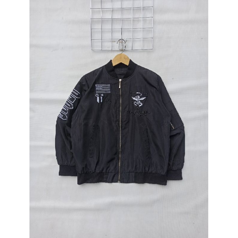 jaket bomber black avirex