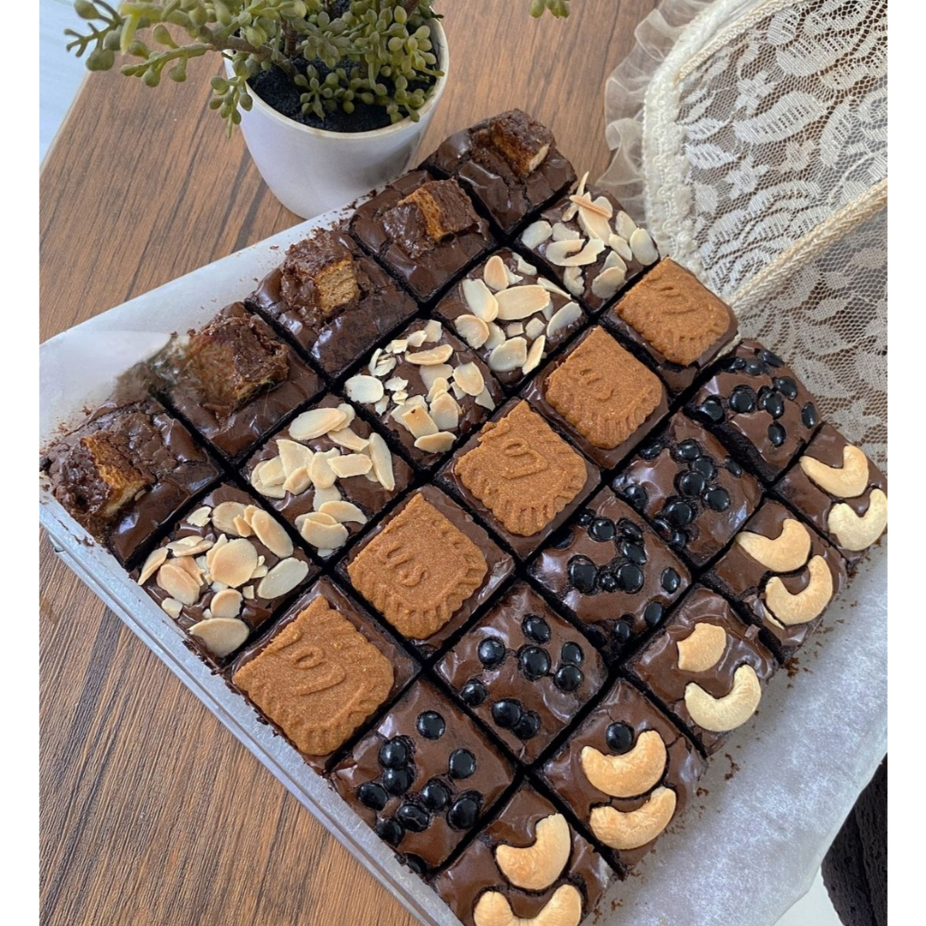

Brownies topp premium bsr/brownies hias/ brownies fudgy/brownies panggang/brownies