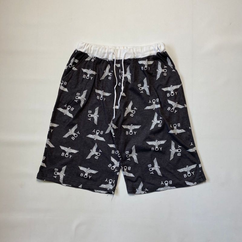Celana pendek boy london
