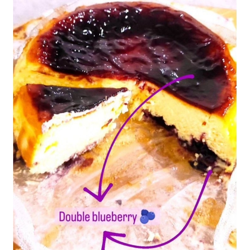 

Basque Burnt Cheese Cake Topping Blueberry