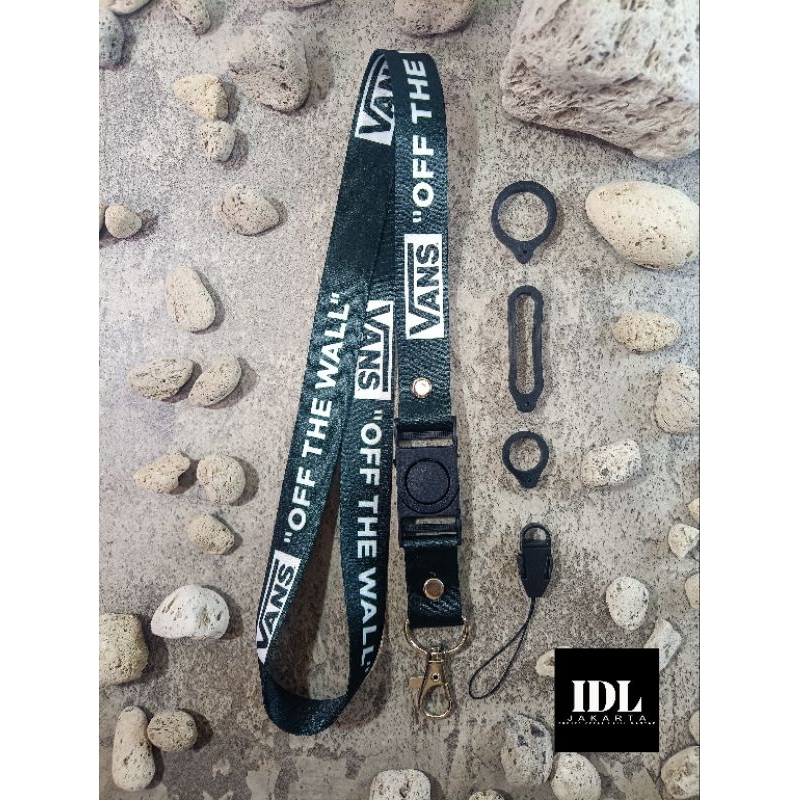 

Tali Lanyard Vans Off The Wall / Tali IDCARD Lanyard Name Tag Full color printing 2 sisi / Berkualitas tidak luntur Bisa di Cuci / Emika Store