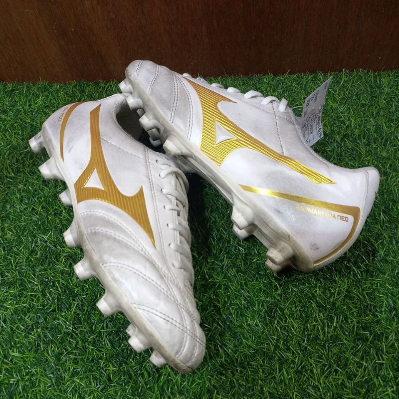 Sepatu bola anak mizuno monarcida neo elite original