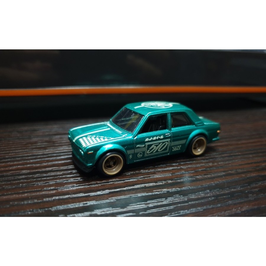 Hot Wheels Super Treasure Hunt 71 Datsun 510 Loose Tampo 510 Atas Rare