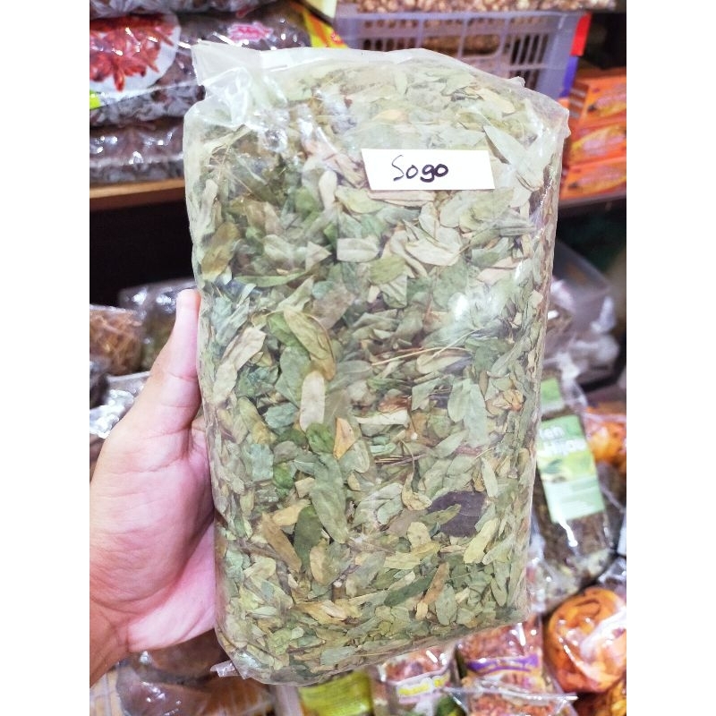 

daun saga kering - daun Sogo 100 gr - daun seuge oven - teh daun Sogo - daun original - mengatasi inflamasi - pembersih ginjal - menurunkan gula darah - antioksidan