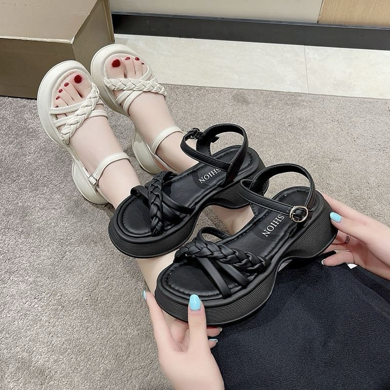 Sandal Wedgs wanita Korea Sandal tali kepang