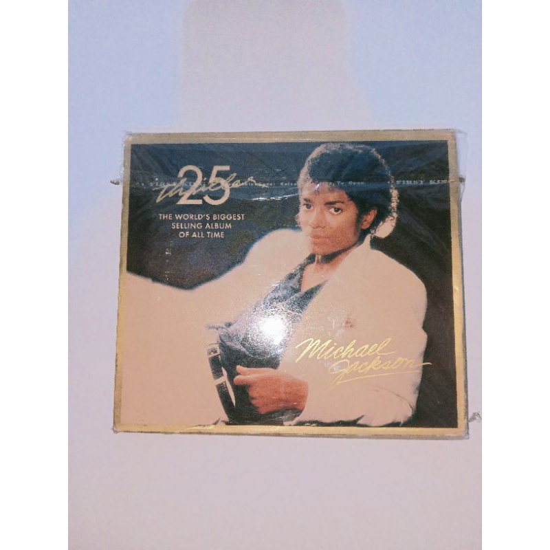 Kaset CD Second -Michael Jackson "25 The World's Biggest Selling Album Off All Time"