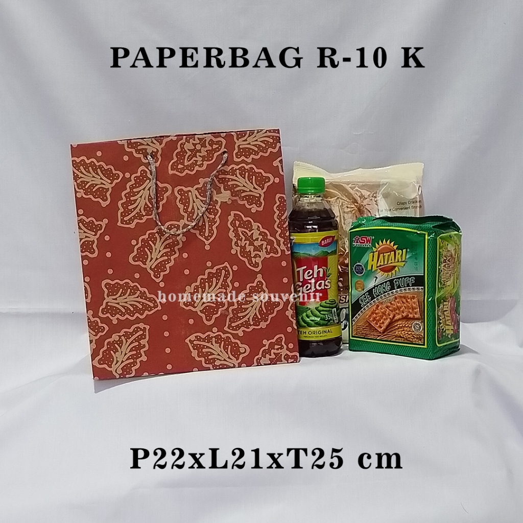 

Paperbag R10 K Motif 1 Warna Ukuran 22x21x25 cm Isi 1 Pcs / Paper Bag / Tas Kertas / Tas Souvenir / Tas Hajatan / Tas Kado / Tas Snack / Hand Bag / Nasi Box / Tas Baju