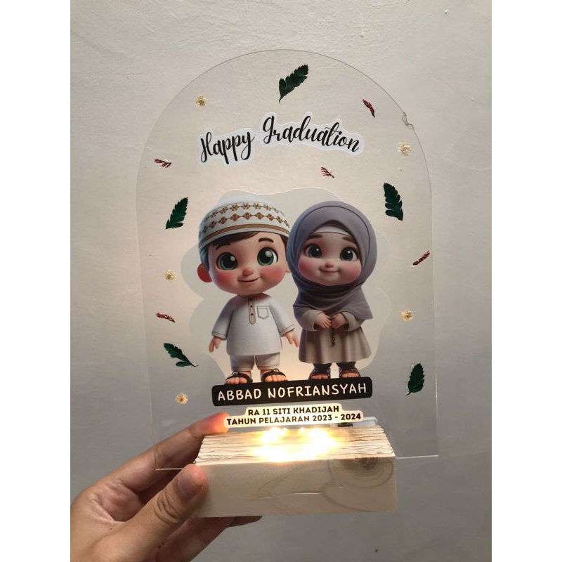 (Tanpa PO) costum acrylik / aklirik ukuran 15 x20 / foto aklirik / gift wisuda / kado wisuda / gift 