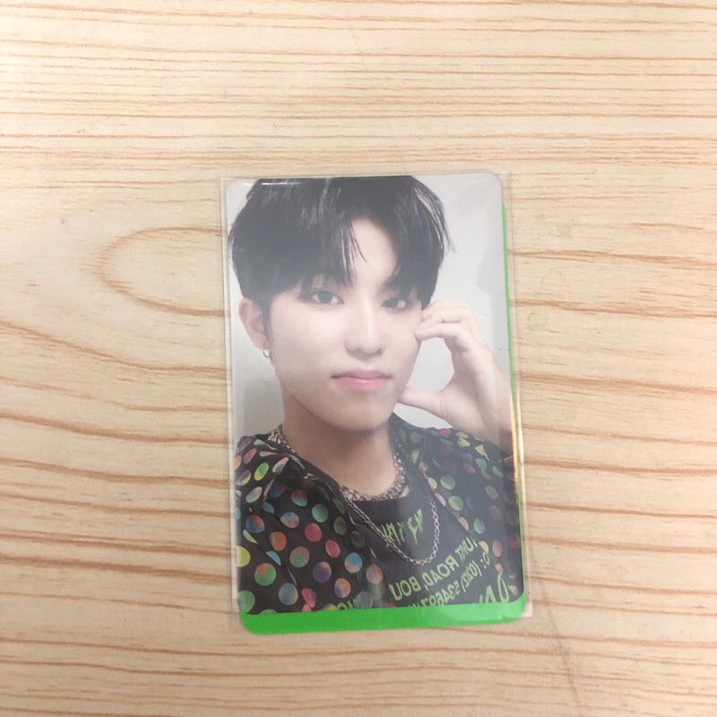 pc jeongwoo treasure selca official