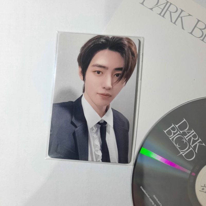 PC Sunghoon Yzy r3 Dark Blood Photocard Official