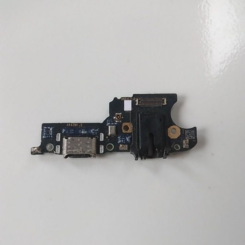 PAPAN CAS HP REALME NARZO 50i RMX2193