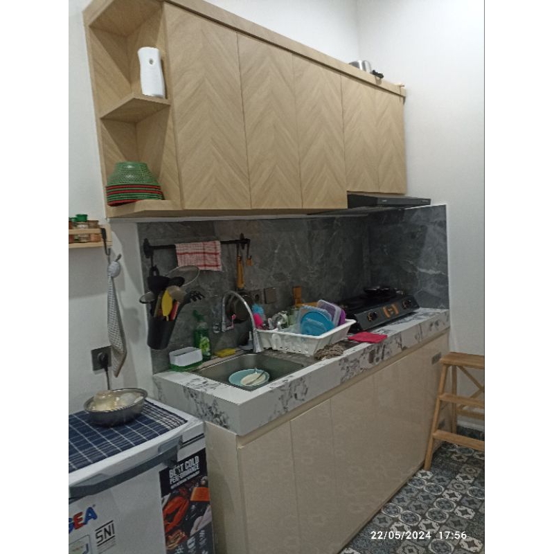 internior kitchen set dan backdrop tv