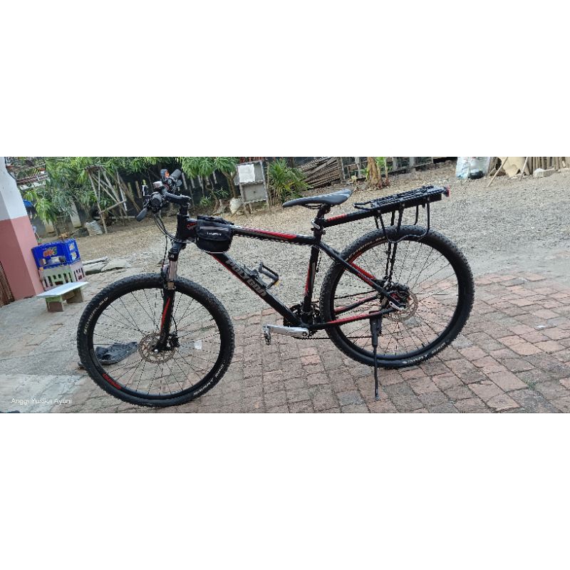 Sepeda Polygon Second