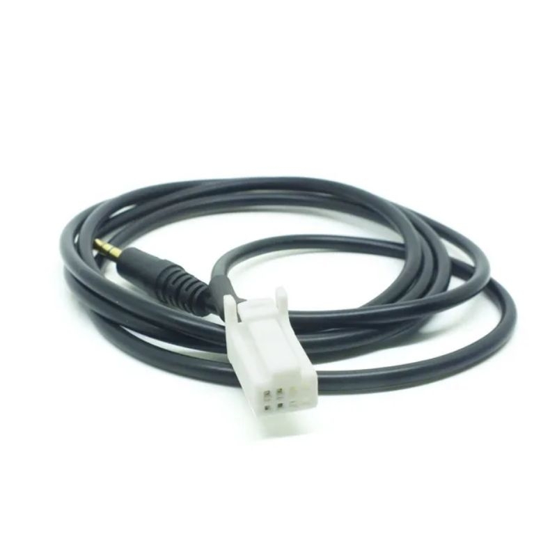 Soket Kabel Aux Head Unit Suzuki Ertiga Grand Vitara Swift SX4 Mazda VX1 8